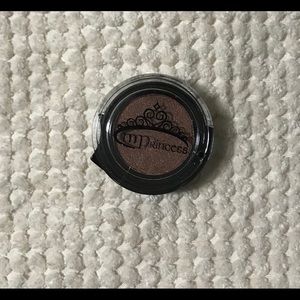 M Princess Eyeshawdow Chestnut